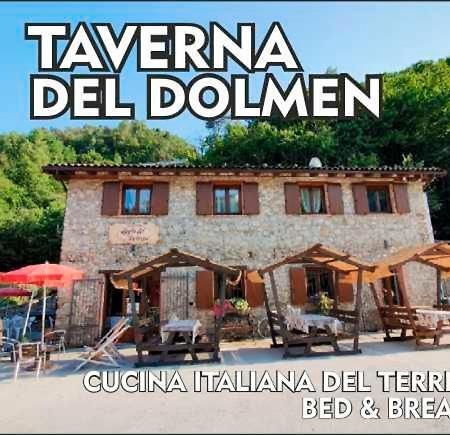 Taverna Del Dolmen Millesimo Kültér fotó