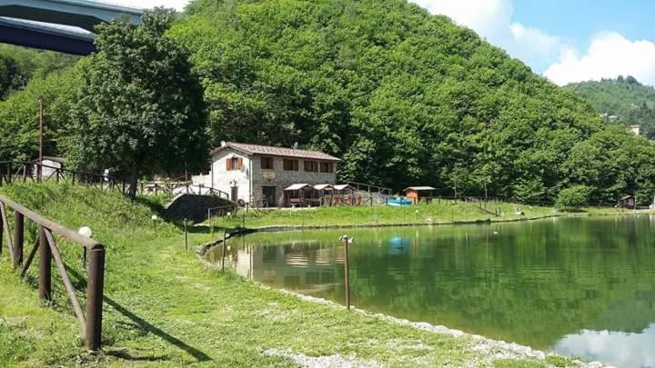Taverna Del Dolmen Millesimo Kültér fotó